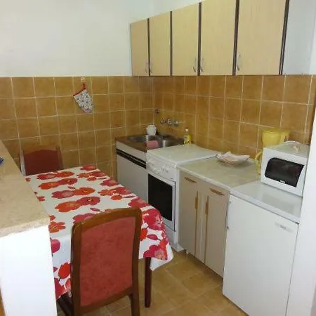 Cozy Buterer In *