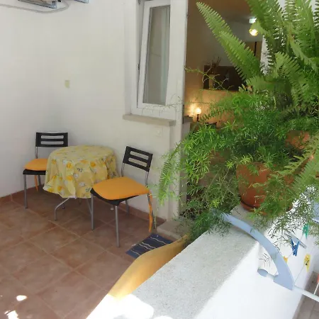 Apartment Cozy Buterer In Rovinj